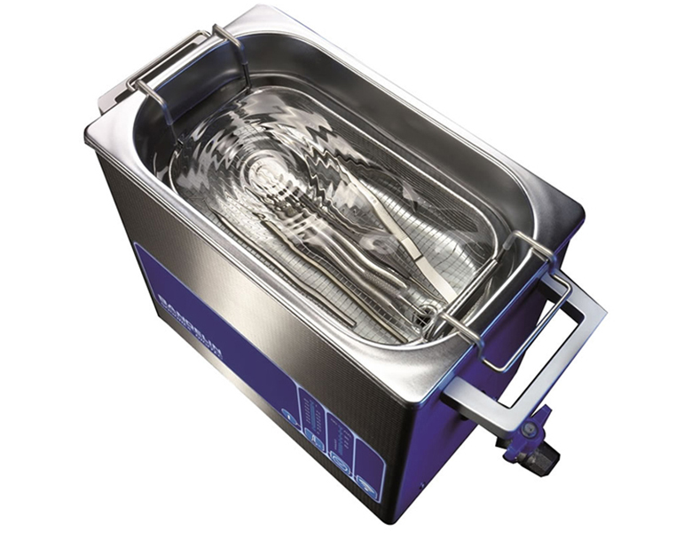 八千代緑が丘駅より徒歩1分の歯医者、公園都市プラザわかば歯科の超音波洗浄機