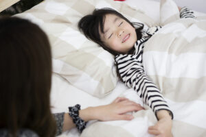 八千代市（八千代緑が丘）の歯医者、公園都市プラザわかば歯科で、子供の歯ぎしりは心配ない？3歳〜12歳まで年代別の原因と見極め方について解説